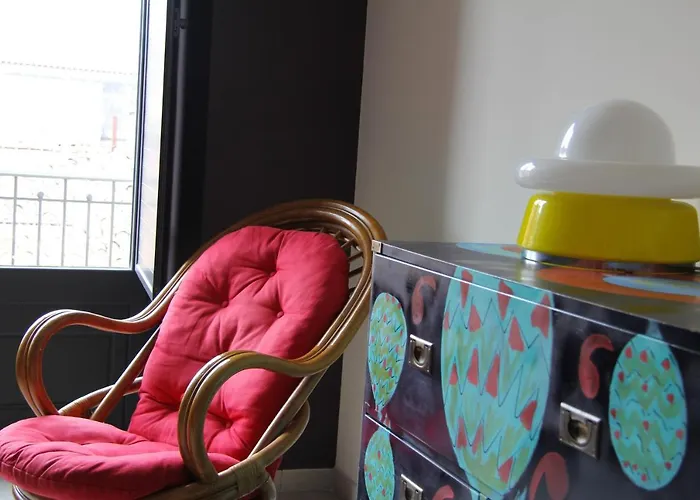 Urban Pop 2 Bnb