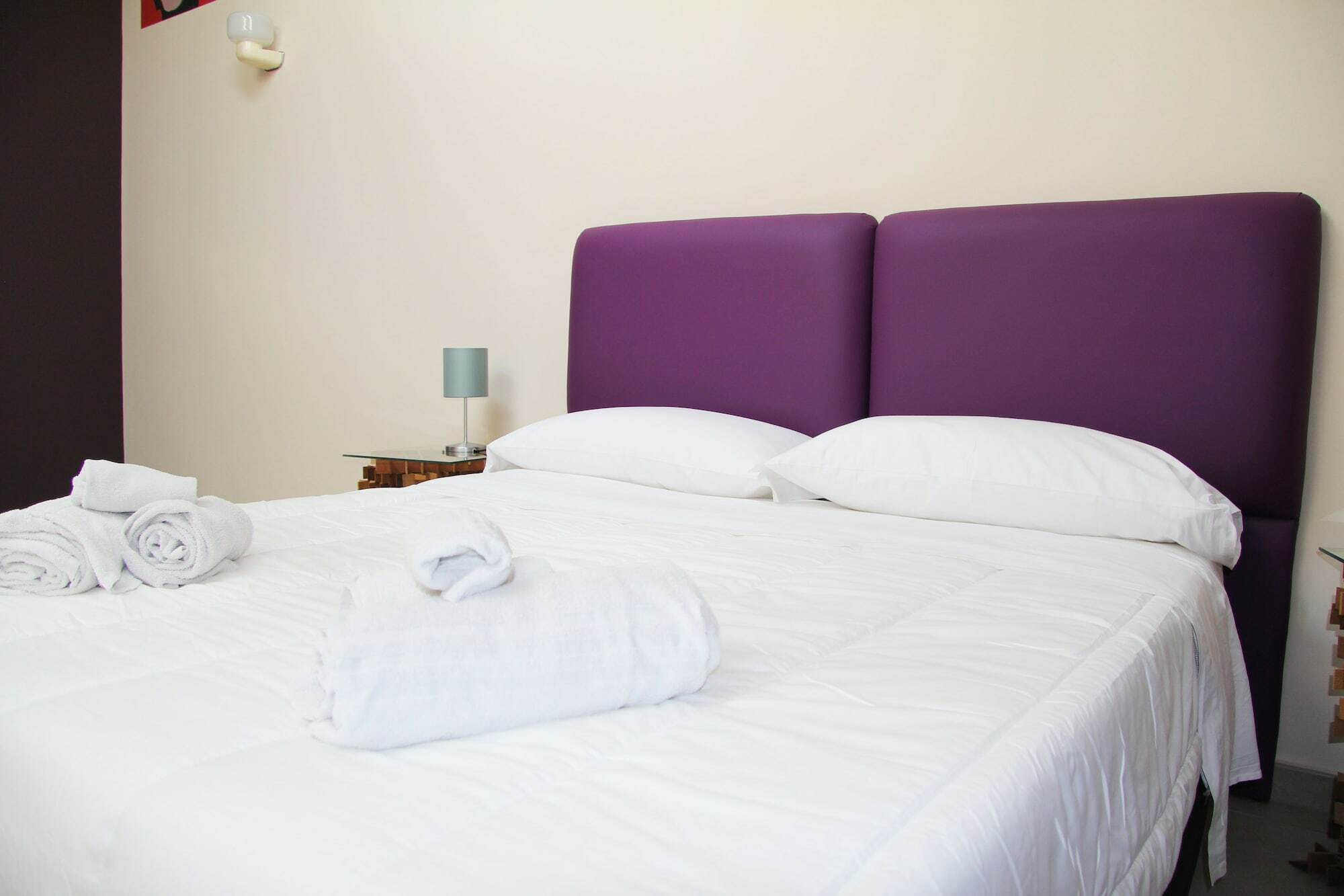 Urban Pop 2 Bed & Breakfast Catania